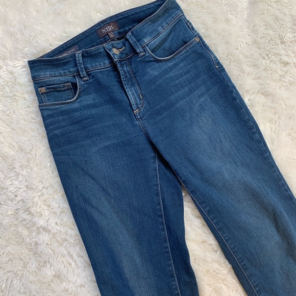 Ladies NYDJ Straight Leg Raw Hem Jeans Size 2 - Picture 3 of 6